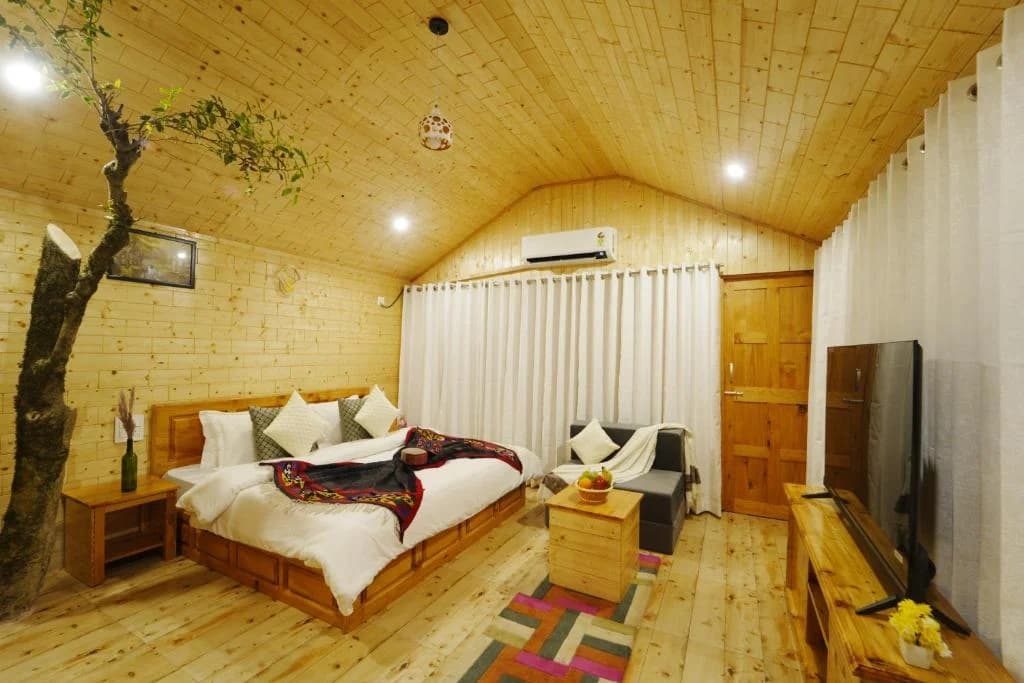 Lato — The Dream Village of Treehouses