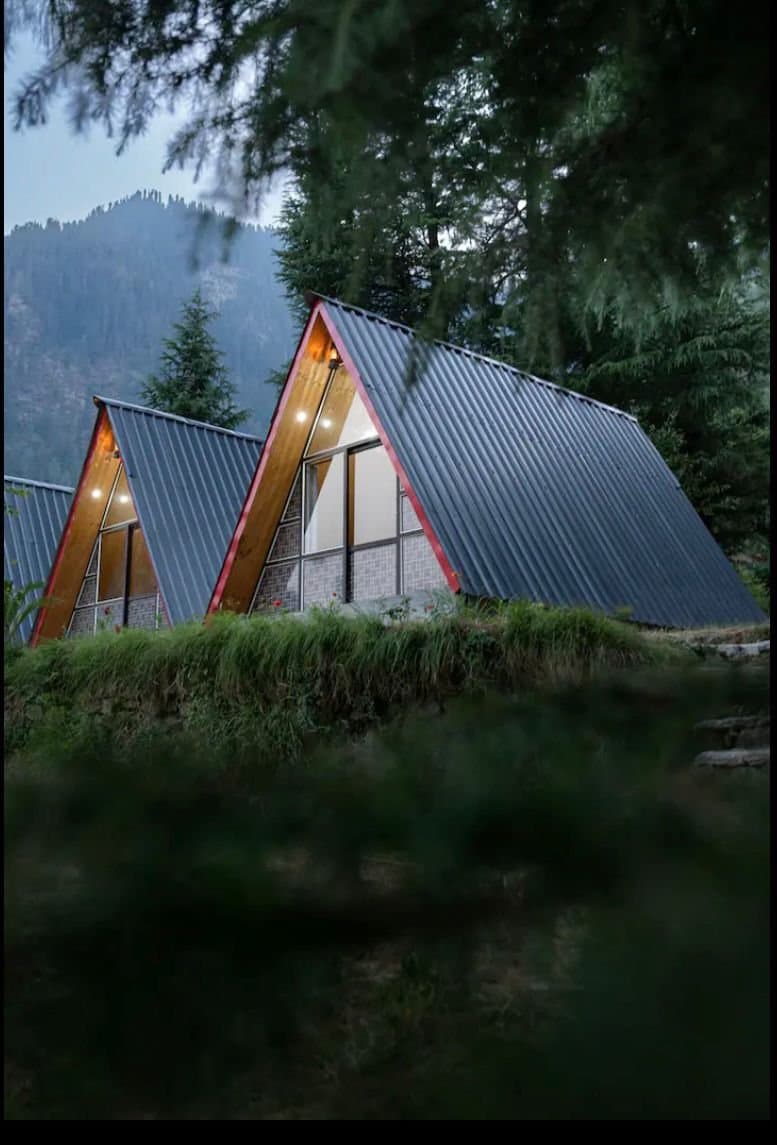 woodtrail cottages — photo 1