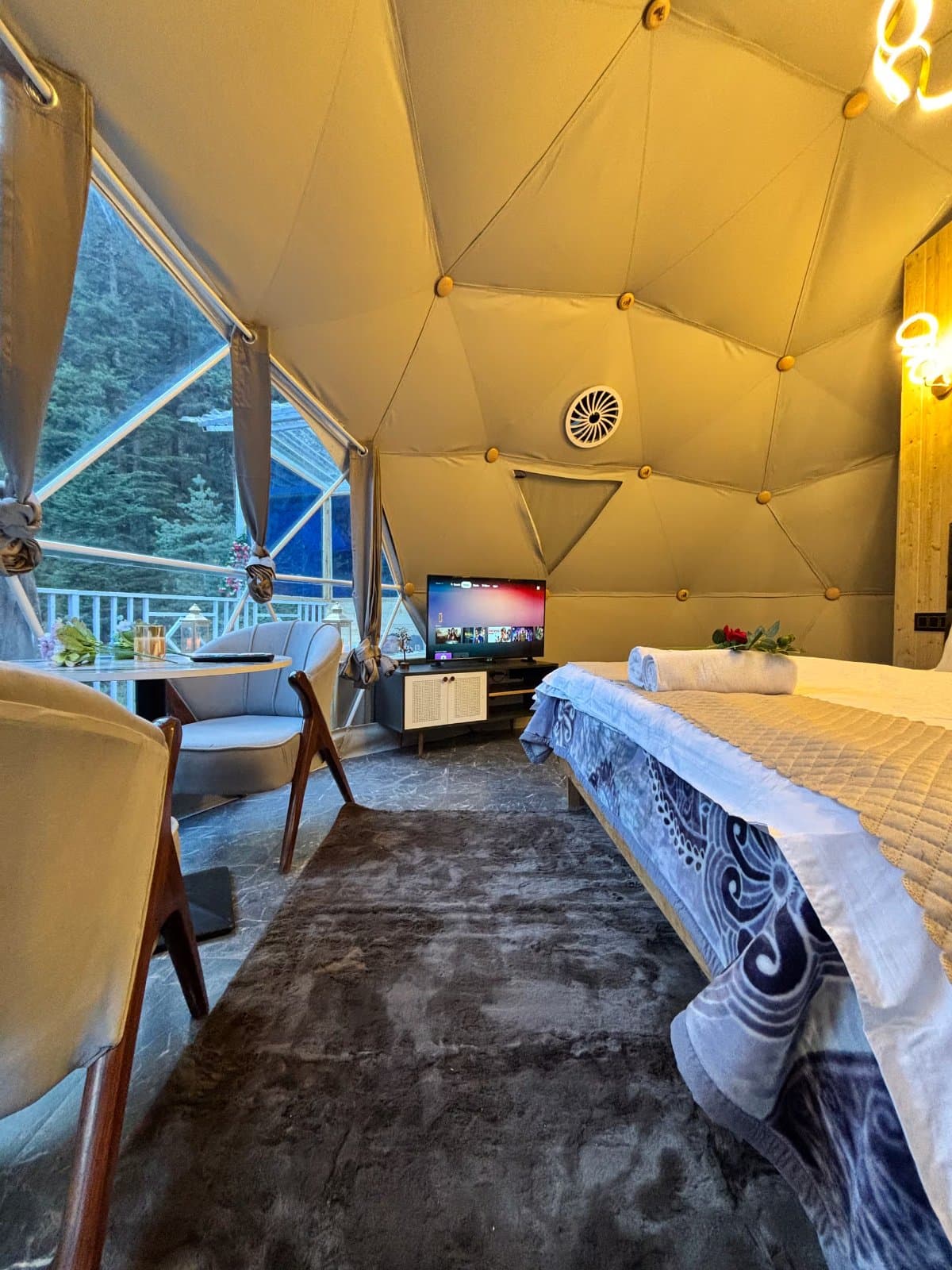 clffheaven white perl glamp — photo 2