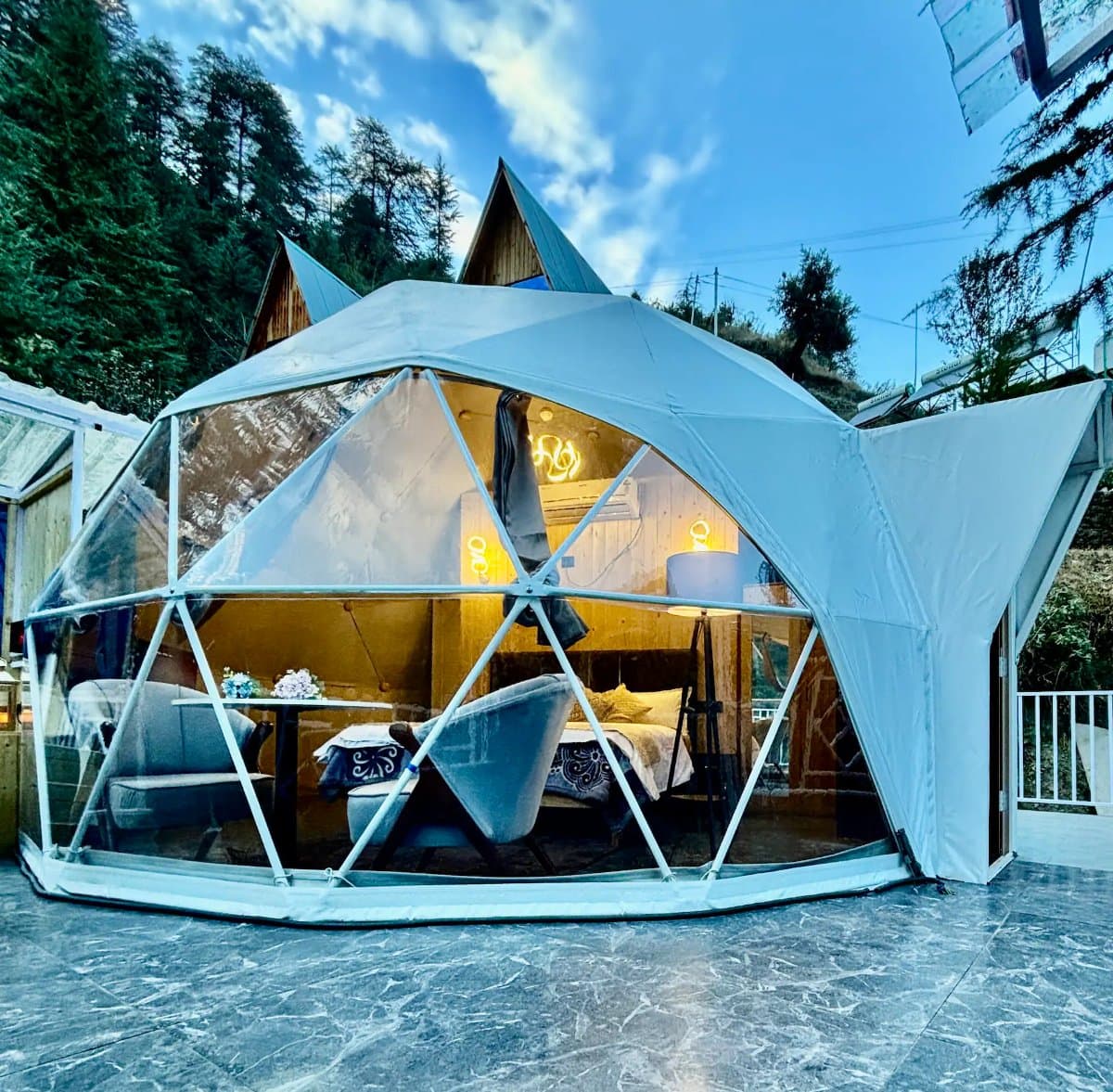 clffheaven white perl glamp — photo 1