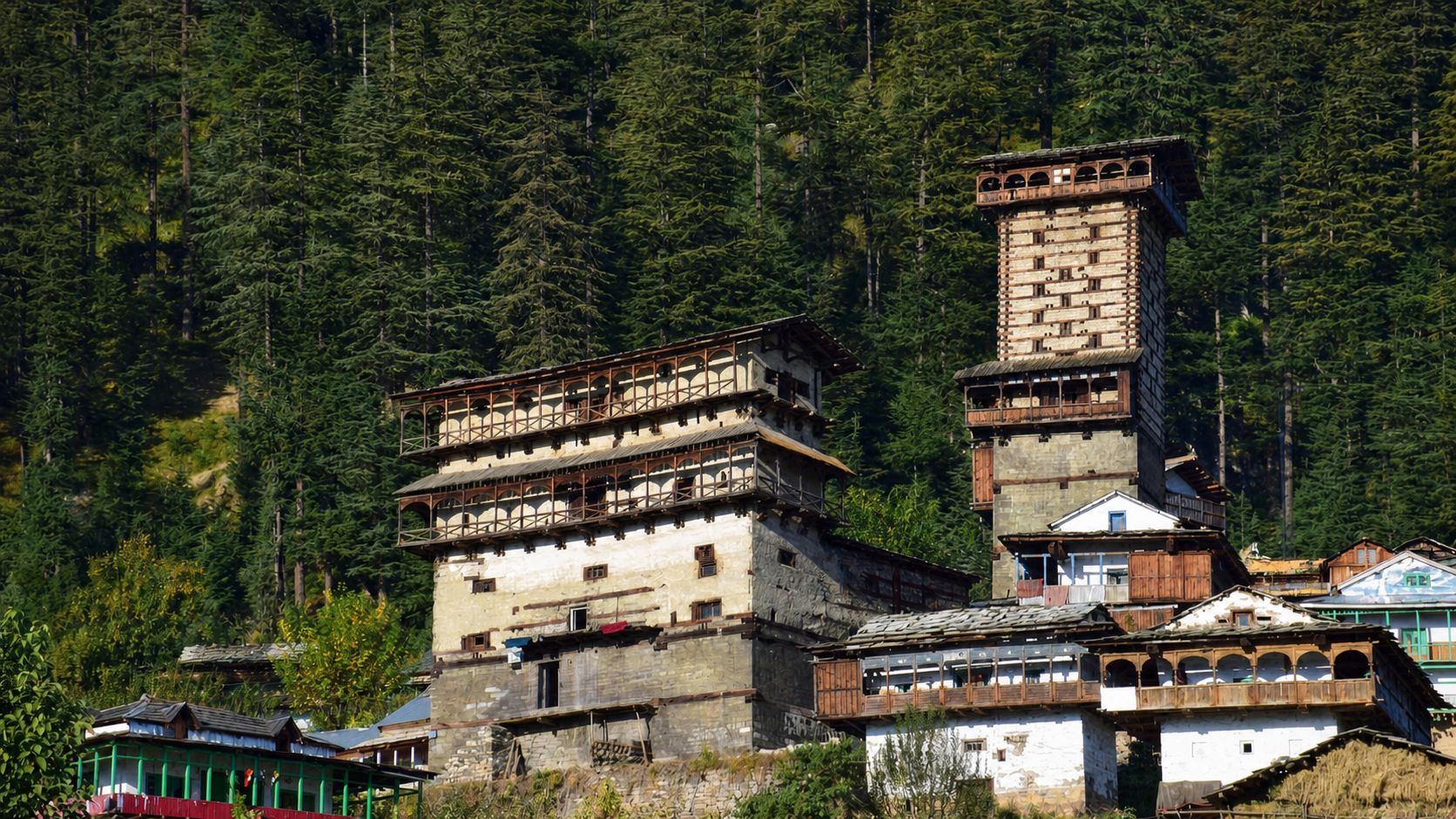 Chehni Kothi and Krishna temple Bini village